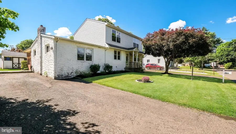 1915 Grand Ave, Feasterville Trevose, PA 19053 - #2