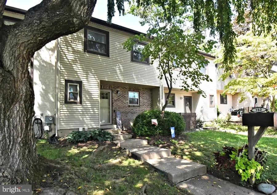 152 Knox Ct, Southampton, PA 18966 - #3