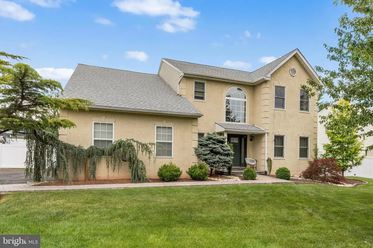 217 Wayside Dr, Warrington, PA 18976 - #1