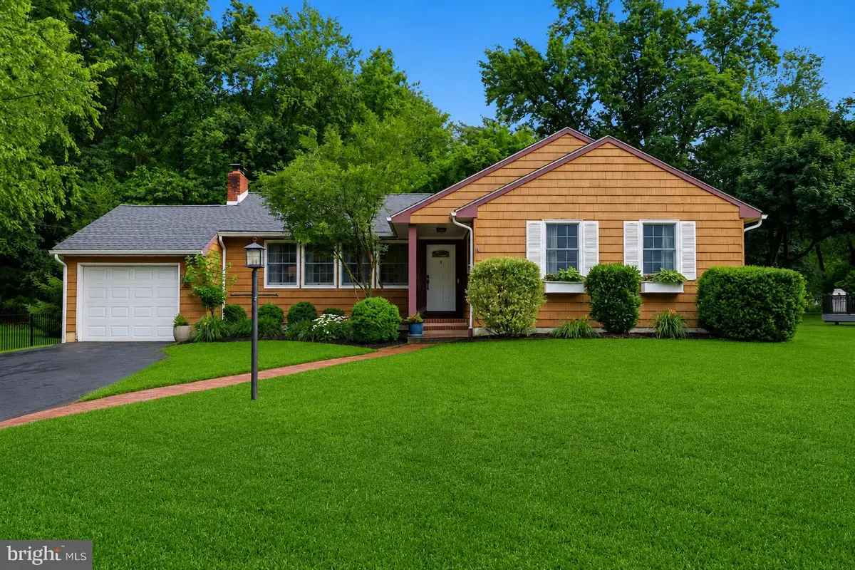 309 Arborlea Ave, Yardley, PA 19067 - #1