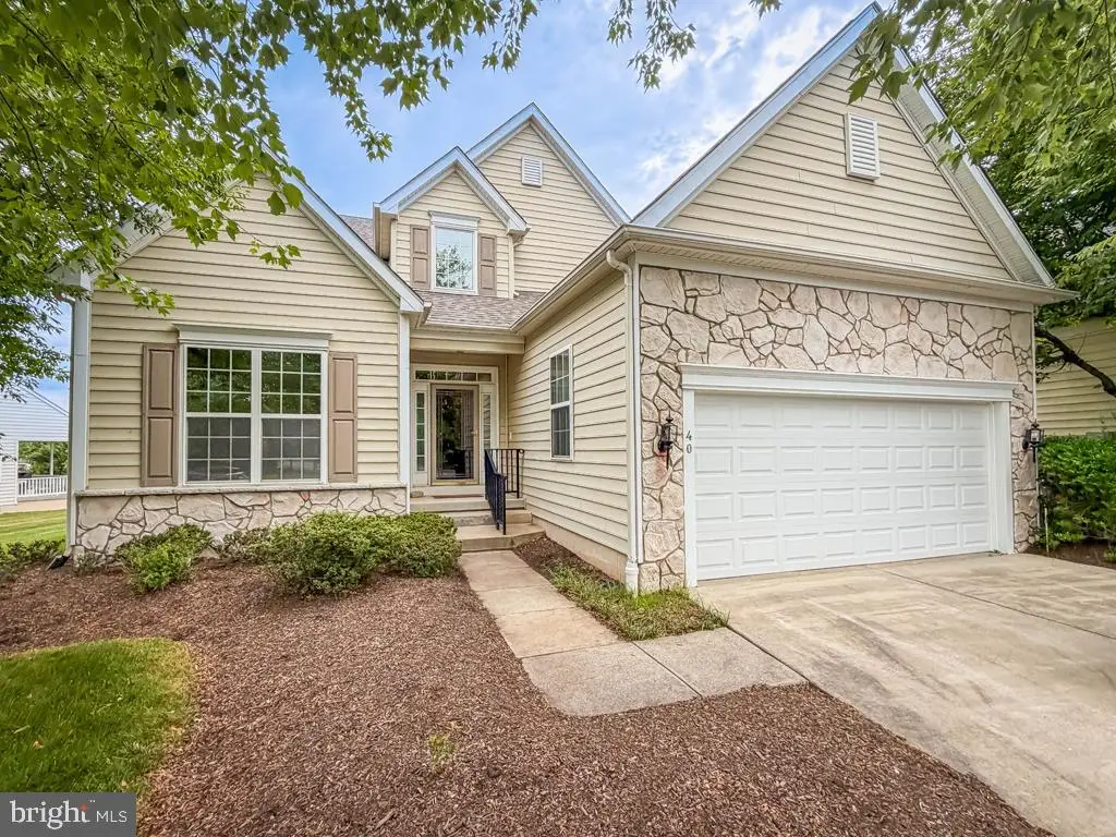 40 Betts Dr, Washington Crossing, PA 18977 - #1