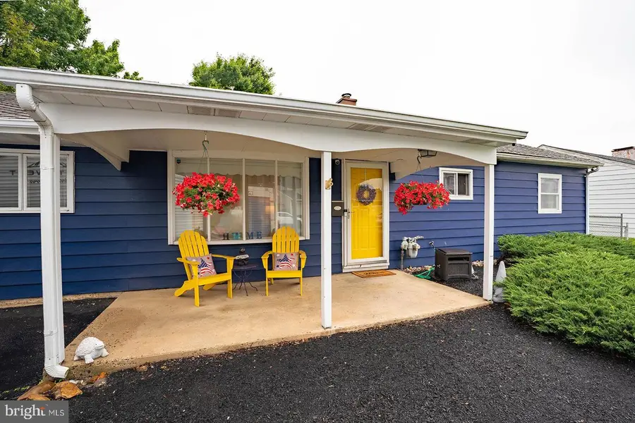 205 Yorkshire Rd, Fairless Hills, PA 19030 - #2