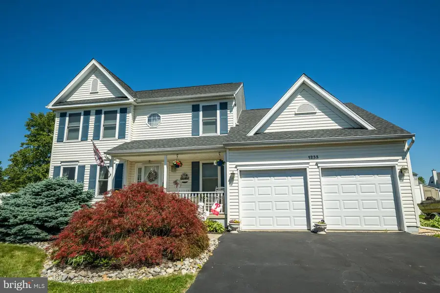 1233 Cobblestone Dr, Quakertown, PA 18951 - #2