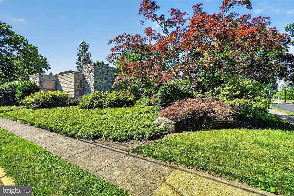 360 W Court St, Doylestown, PA 18901 - #1
