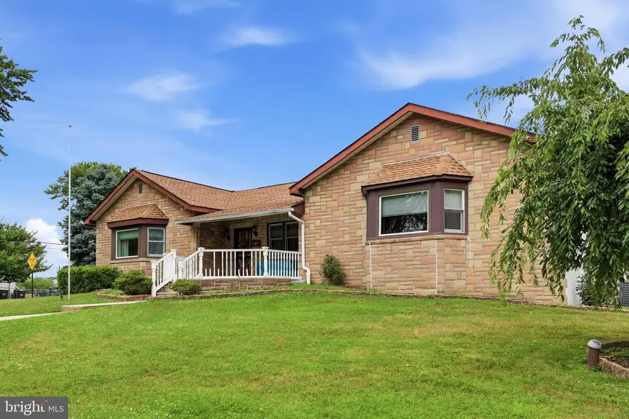 539 Wallace Ave, Bensalem, PA 19020 - #3