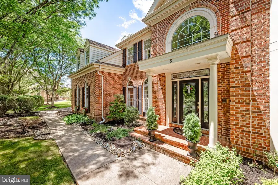 8 Golfview Dr, Warminster, PA 18974 - #2