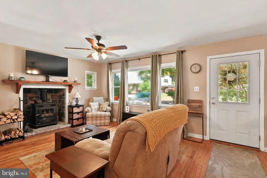 1372 Birch Rd, Upper Black Eddy, PA 18972 - #3