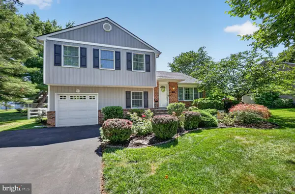 308 Hollow Branch Ln, YARDLEY, PA 19067