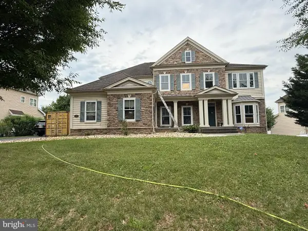 1105 William Penn Dr, BENSALEM, PA 19020