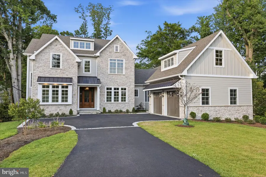 39 East St, Doylestown, PA 18901 - #2