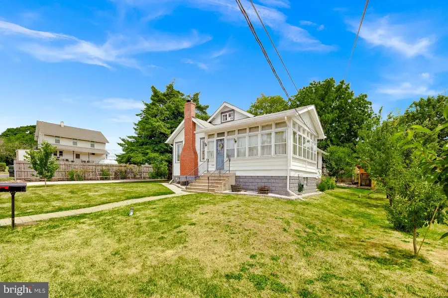 949 Edgewood Ave, Bensalem, PA 19020 - #3
