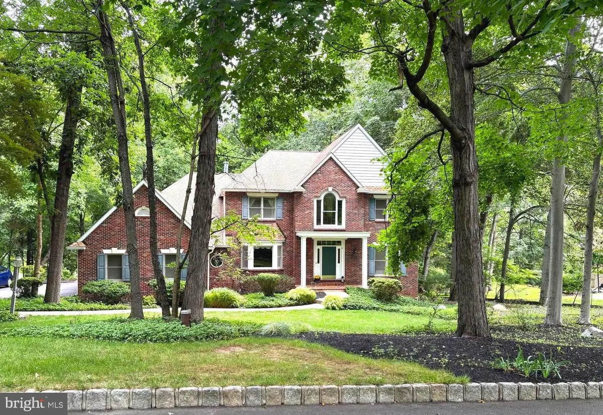 14 Timber Knoll Dr, Washington Crossing, PA 18977 - #1