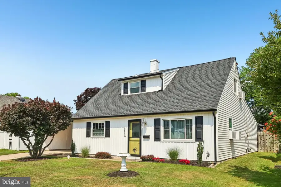 586 Doloro Dr, Morrisville, PA 19067 - #2