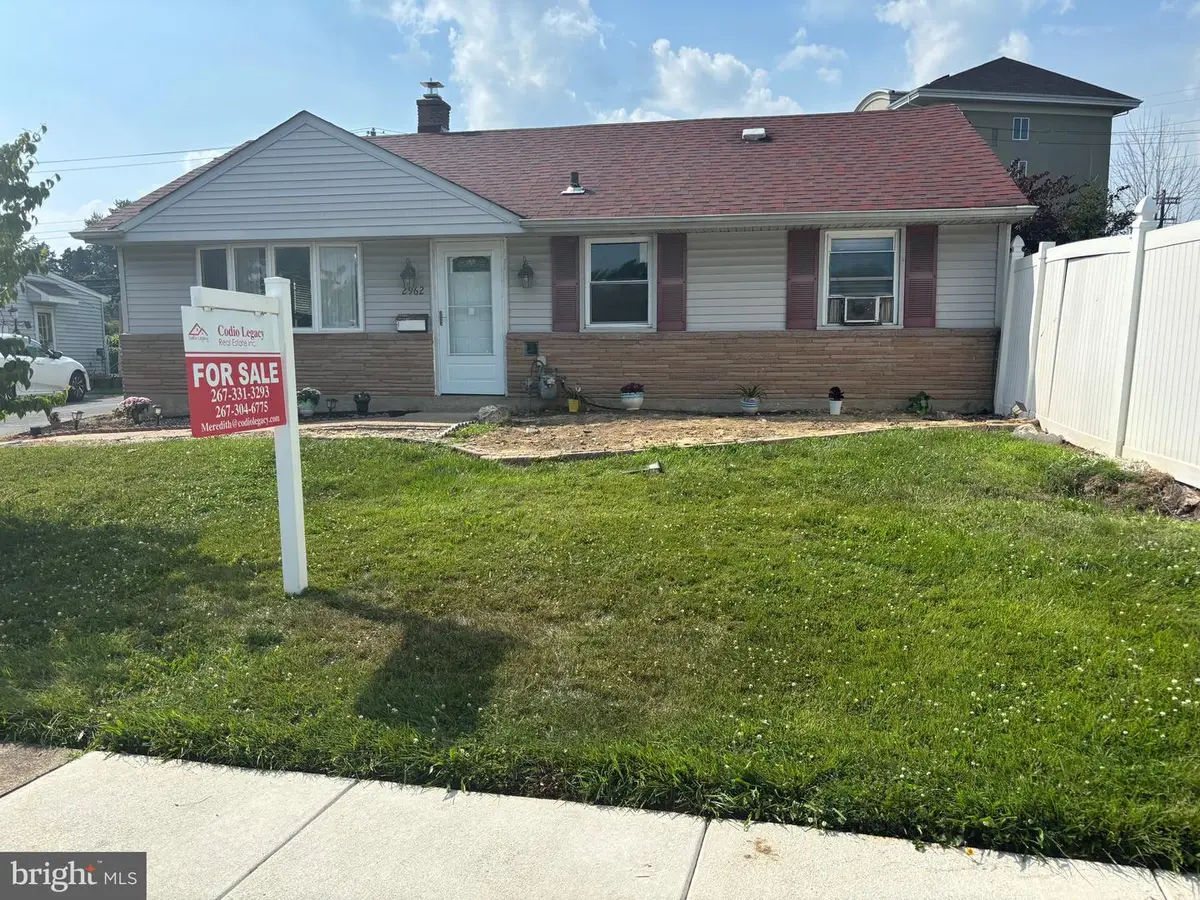 2962 Crafton Dr, Bensalem, PA 19020 - #1