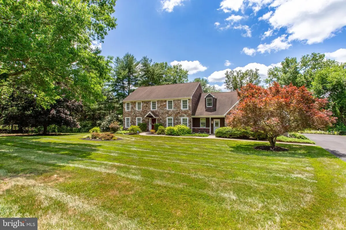 950 Camelot Rd, Furlong, PA 18925 - #1