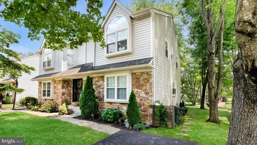 112 Sandy Ridge Dr, Doylestown, PA 18901 - #2