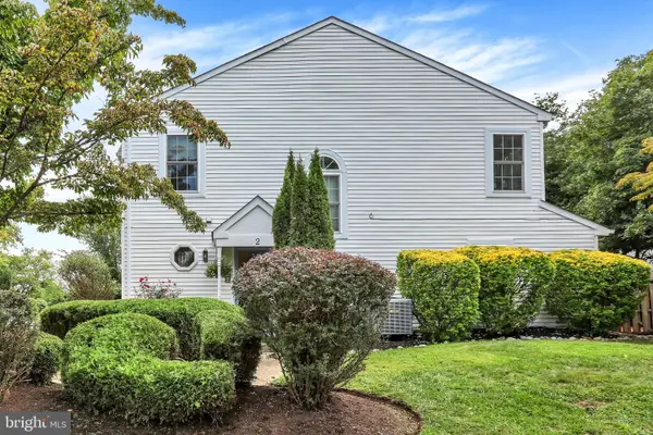 2 Taylors Way, HOLLAND, PA 18966