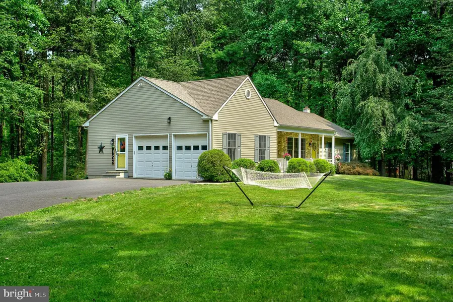 1045 Mountainview Dr, Quakertown, PA 18951 - #3
