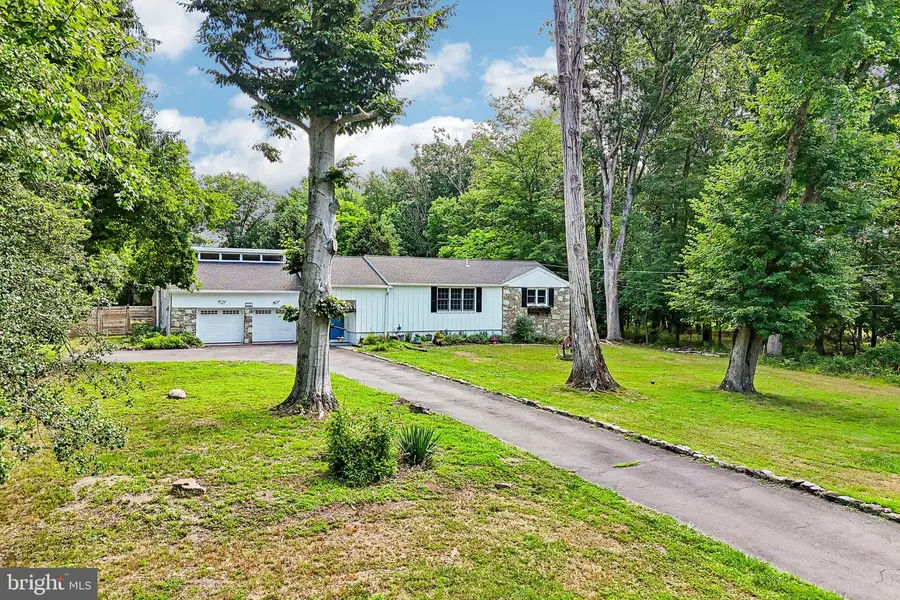 2129 Herblew Rd, Warrington, PA 18976 - #2