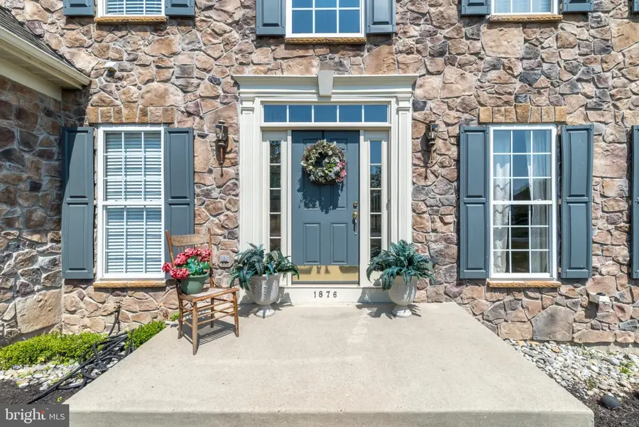 1876 Sycamore Dr, Quakertown, PA 18951 - #2