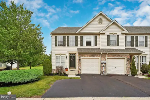2651 Crabapple Dr, PERKASIE, PA 18944