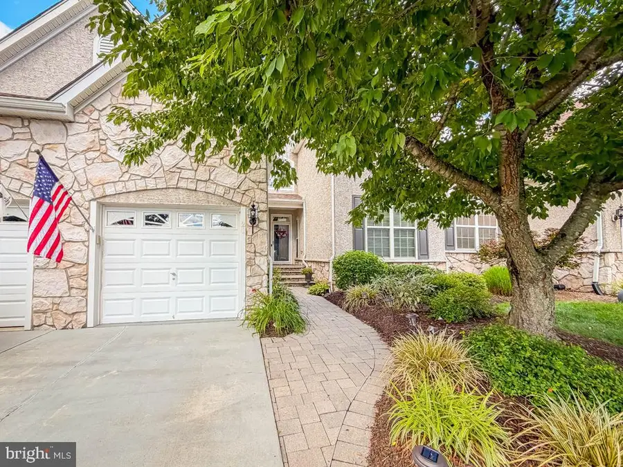 21 Van Artsdalen Dr, Washington Crossing, PA 18977 - #2