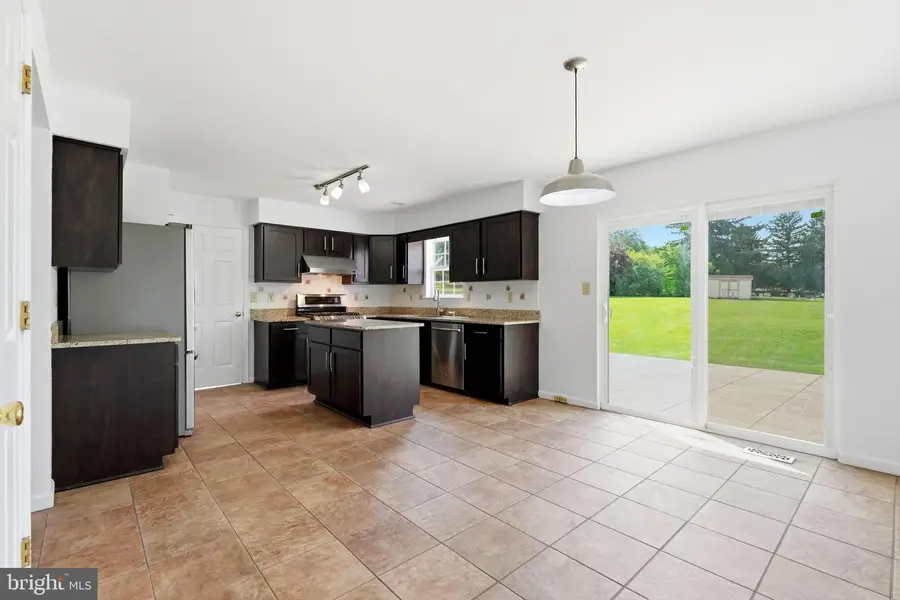 218 Strassburger Rd, Perkasie, PA 18944 - #3