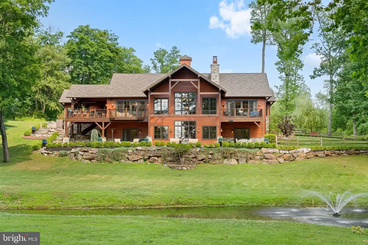 992 Worthington Mill Rd, Newtown, PA 18940 - #1