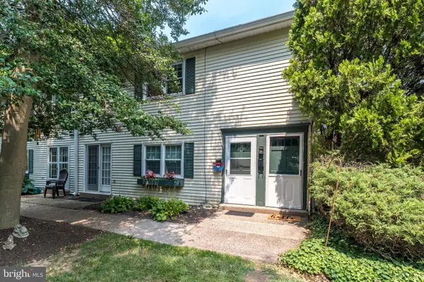 704 Yardley Cmns, YARDLEY, PA 19067