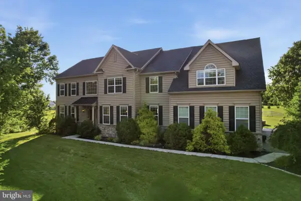 914 Hilltown Pike, LINE LEXINGTON, PA 18932