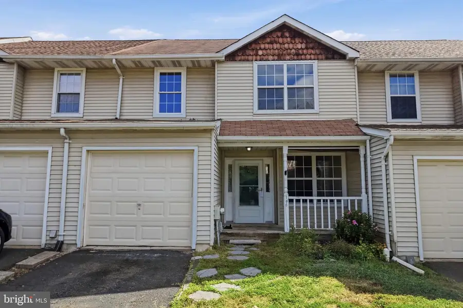 136 N Timber Rd, Holland, PA 18966 - #2