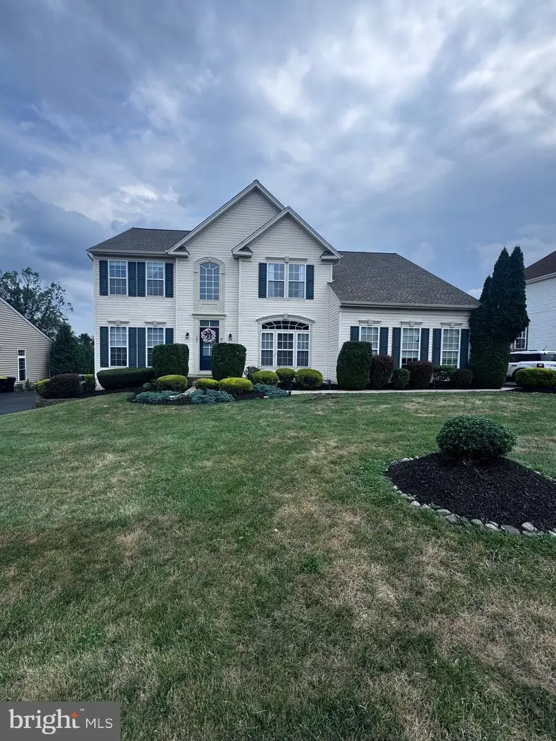 407 Winding Ln, Chalfont, PA 18914 - #1