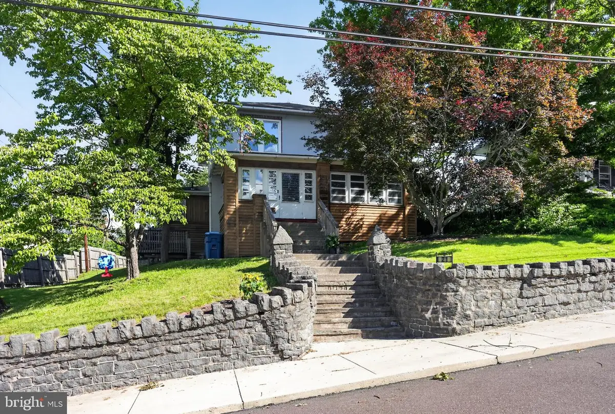 21 Green, Sellersville, PA 18960 - #1
