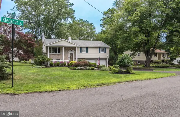 744 Kleckner Rd, BENSALEM, PA 19020