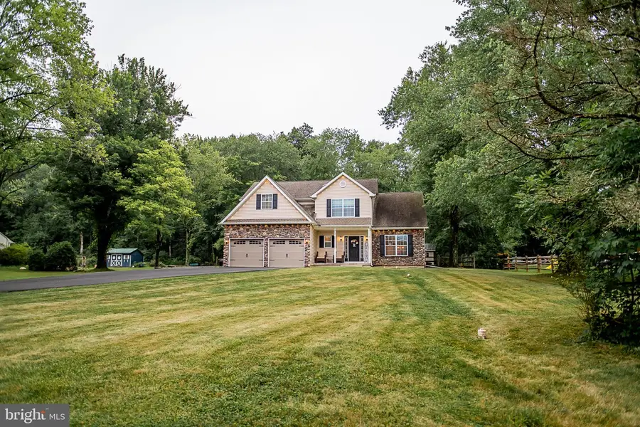 405 Three Mile Run Rd, Sellersville, PA 18960 - #2