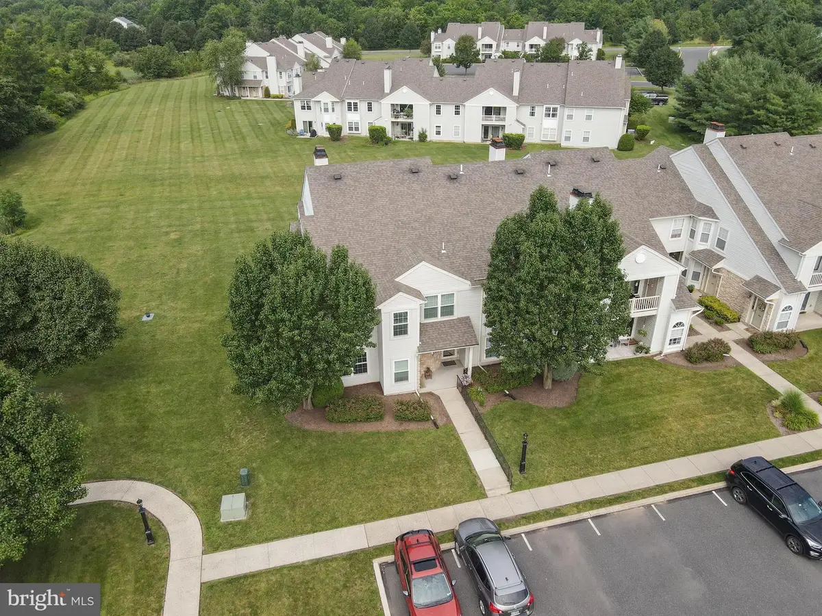 911 Eaton Ct, Quakertown, PA 18951 - #1
