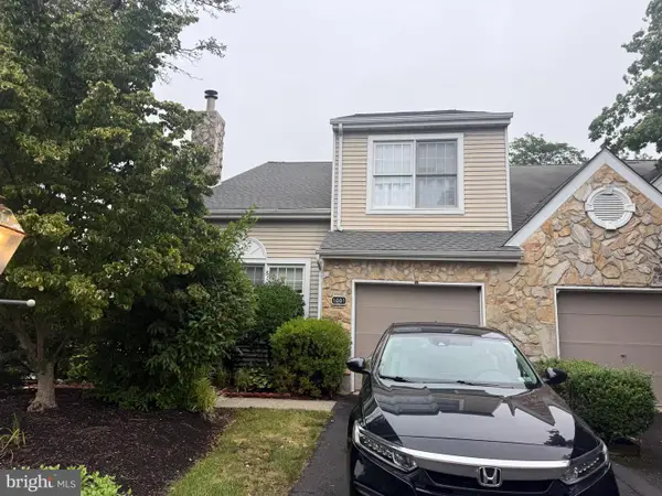 1001 Eagle Ln, DOYLESTOWN, PA 18901