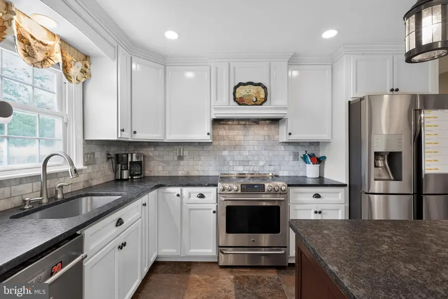 6 Jennifer, Churchville, PA 18966 - #3