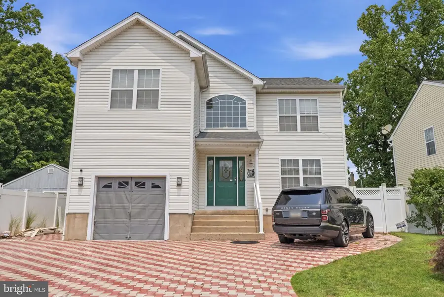 2347 Maple Ave, Croydon, PA 19021 - #3