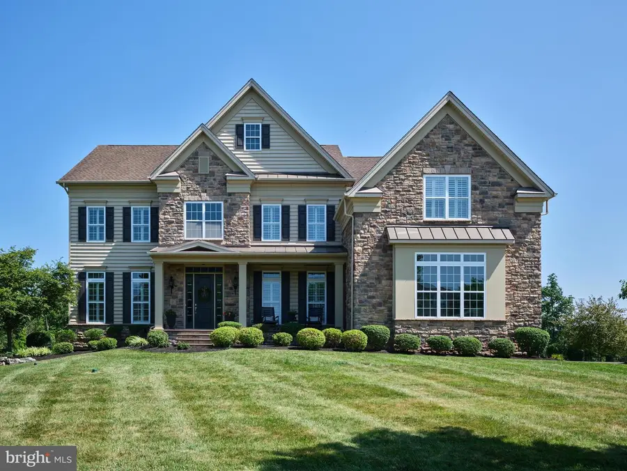 3829 Parkside Dr, Furlong, PA 18925 - #2