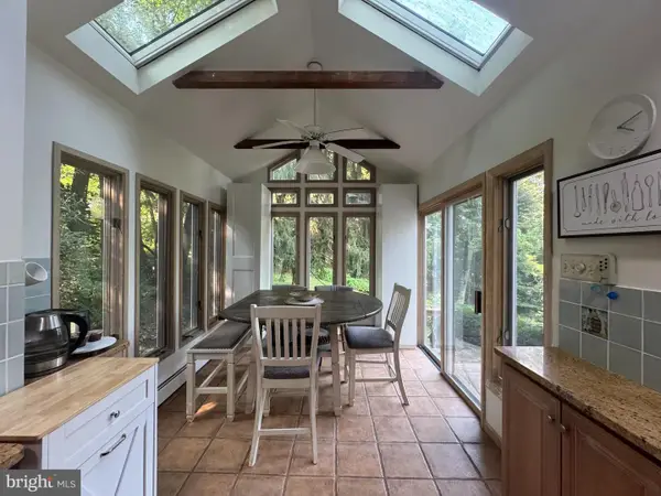 2727 Durham Rd, DOYLESTOWN, PA 18902