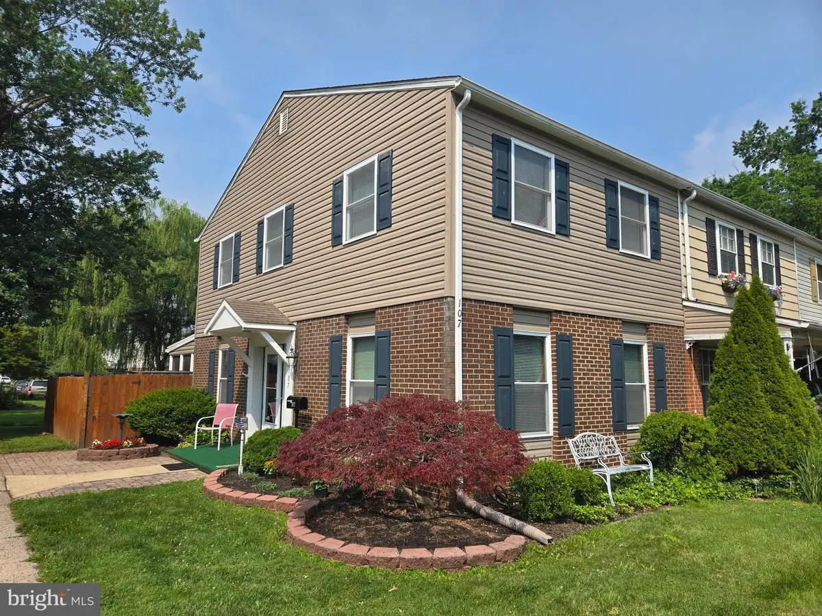 107 Madison Ct, Quakertown, PA 18951 - #1