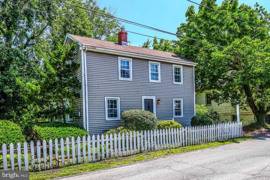 40 S Canal St, Yardley, PA 19067 - #3