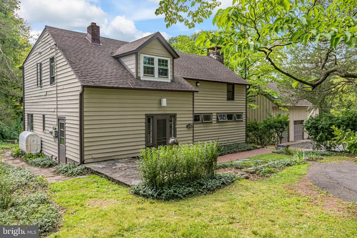 6615 Chapel Rd, New Hope, PA 18938 - #1