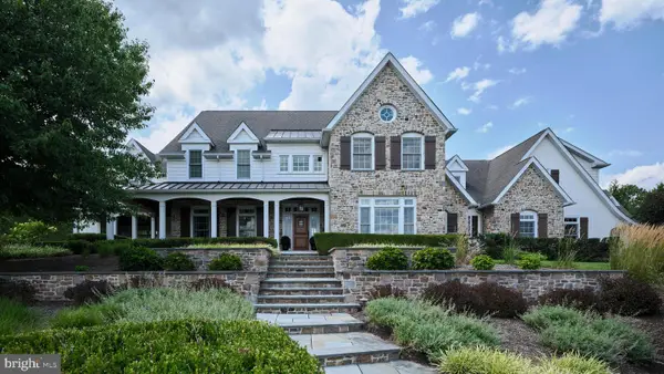9 Vintage Farm Ln, NEWTOWN, PA 18940