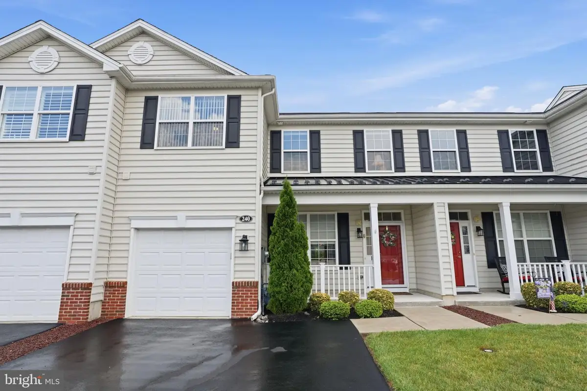 240 E Mission Lane Ln E #240, Levittown, PA 19054 - #1