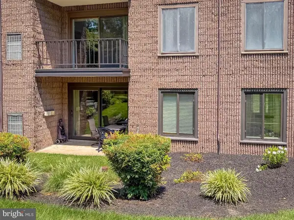 79 Oakridge Dr, LANGHORNE, PA 19047