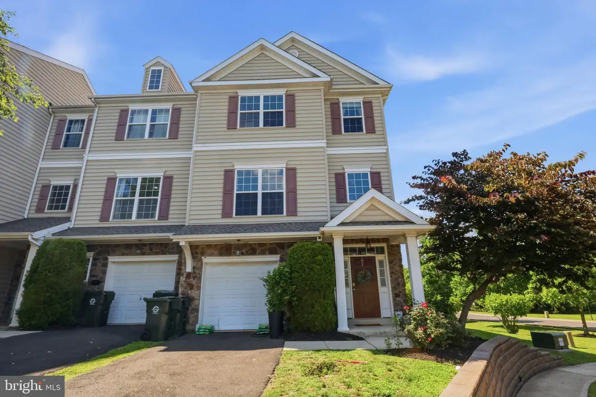 10 Richard Rd, Bensalem, PA 19020 - #1
