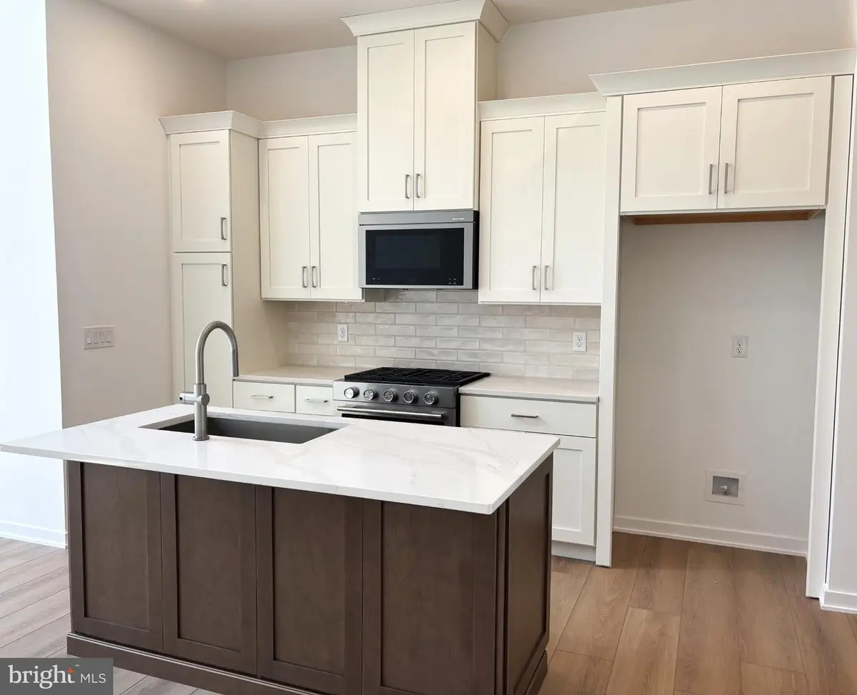 3 Oakwood Ln #63, Sellersville, PA 18960 - #1