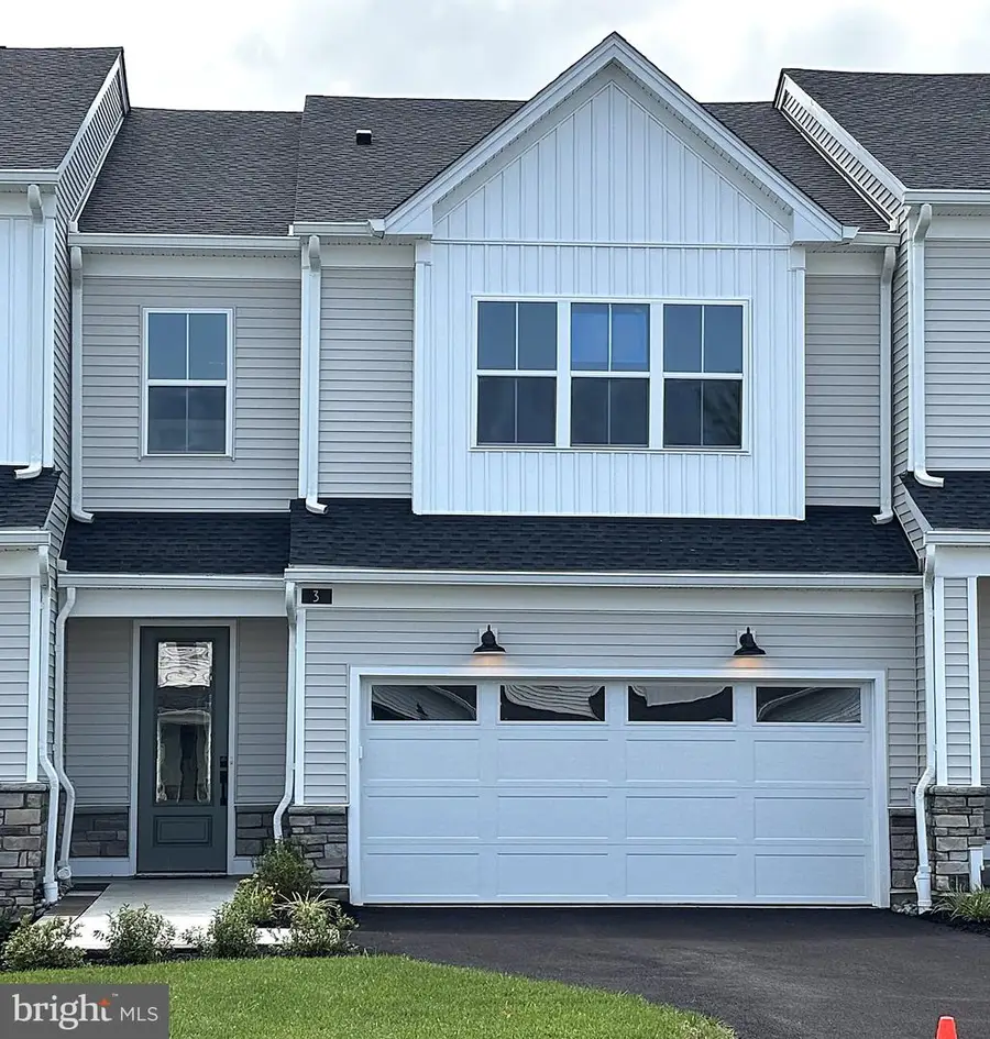 3 Oakwood Ln #63, Sellersville, PA 18960 - #3
